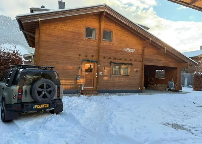 Jottem - Family Happiness In The Alps